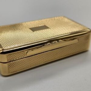 A GEORGE IV 18 CARAT GOLD SNUFF …